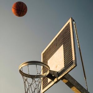 Meet your Posher, Dezmond